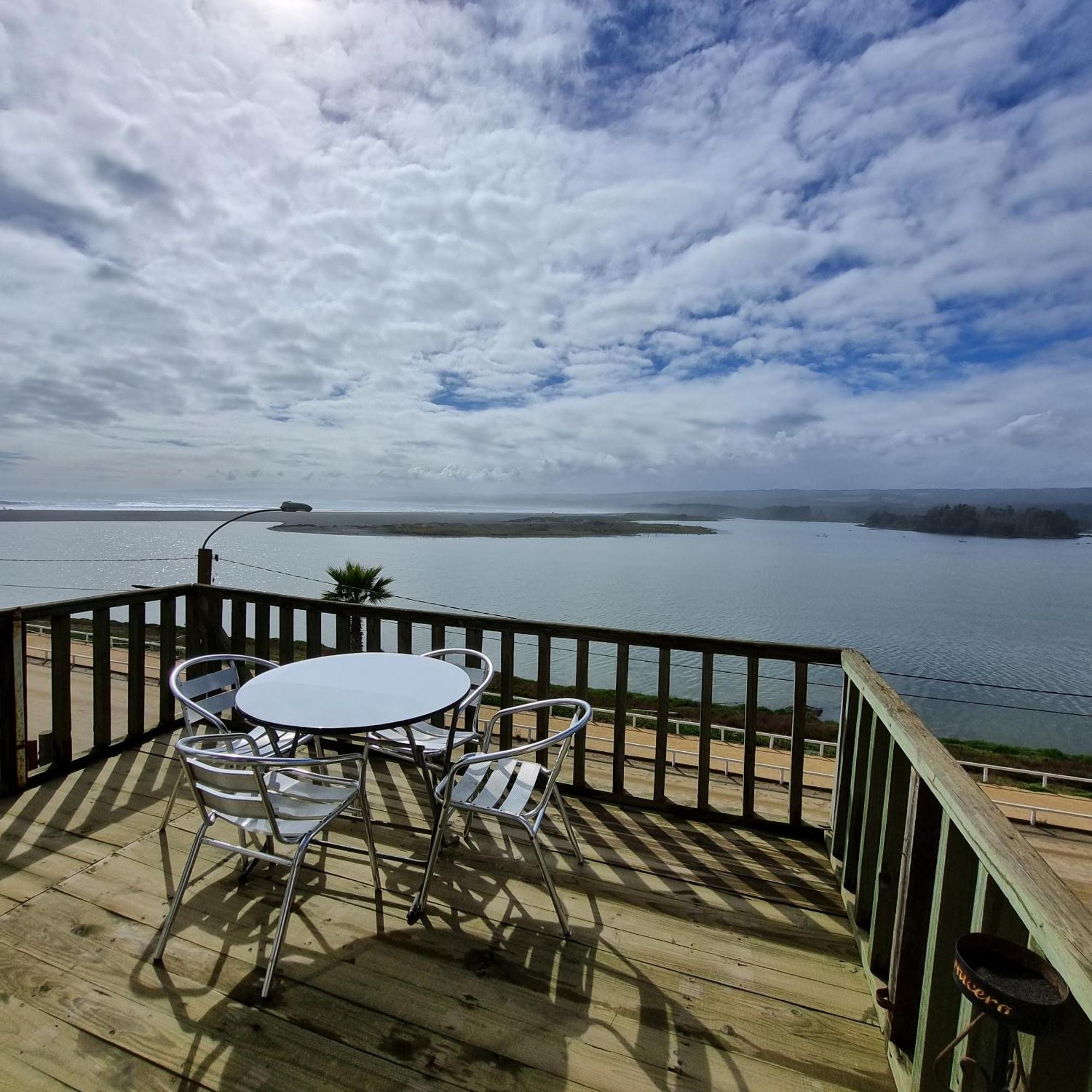 Max & Mar Pichilemu Hotel Exterior photo